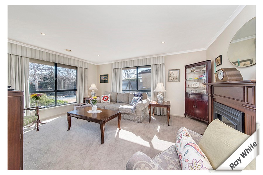 10 Fitton Close, Dunlop, ACT 2615