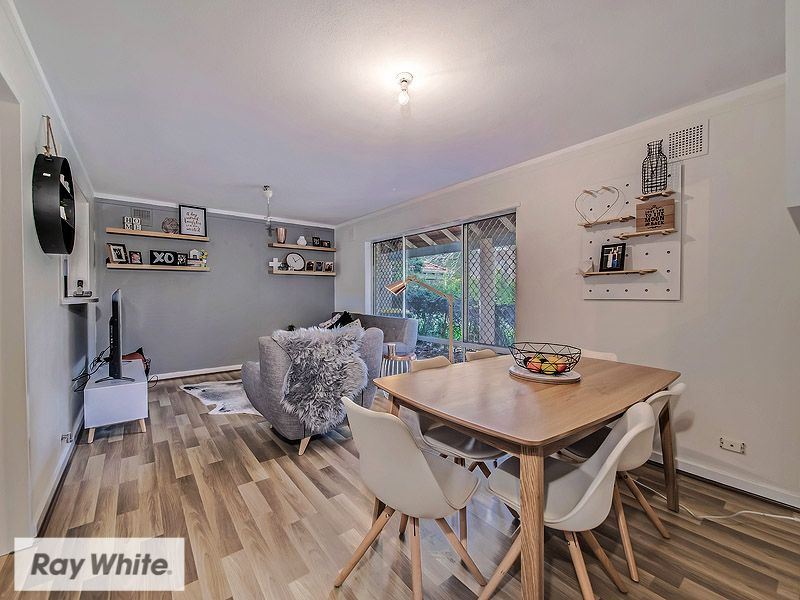 4B Casserley Avenue, Girrawheen WA 6064