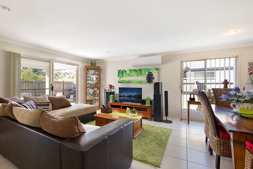 11 Cardena Drive, Augustine Heights, QLD 4300