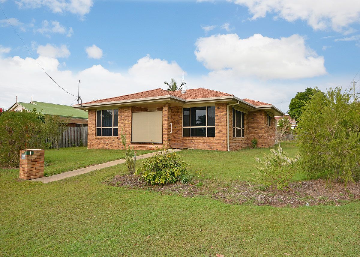 1 Greenway Drive, Pialba, QLD 4655