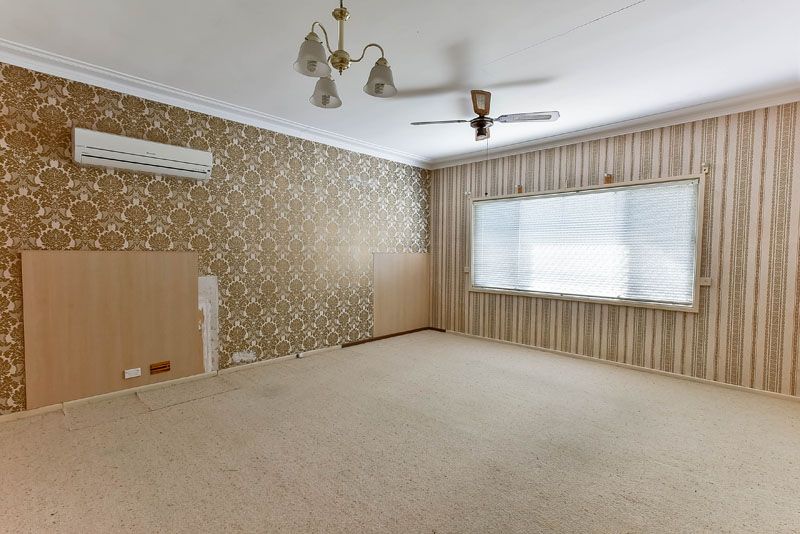Campbelltown, NSW 2560