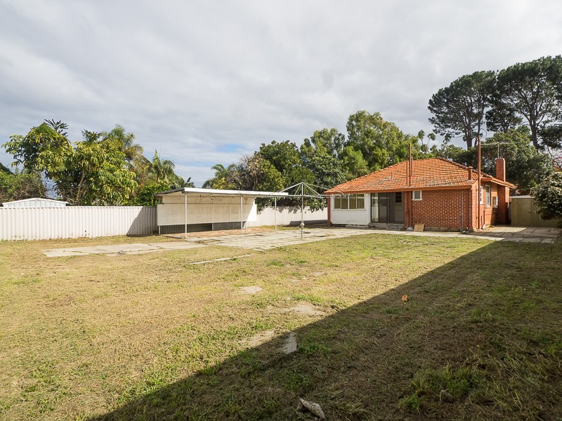 112 Harrison Street, Nollamara, WA 6061