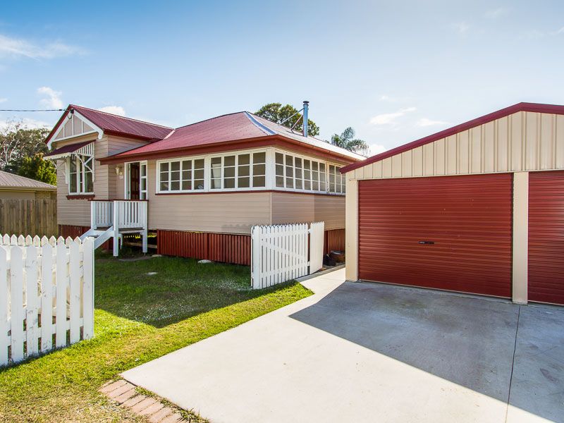 136 Main Street, Redland Bay QLD 4165