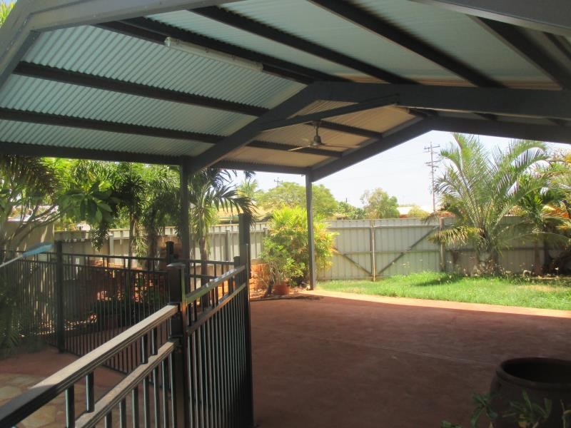 2 Ferguson Street, Nickol, WA 6714