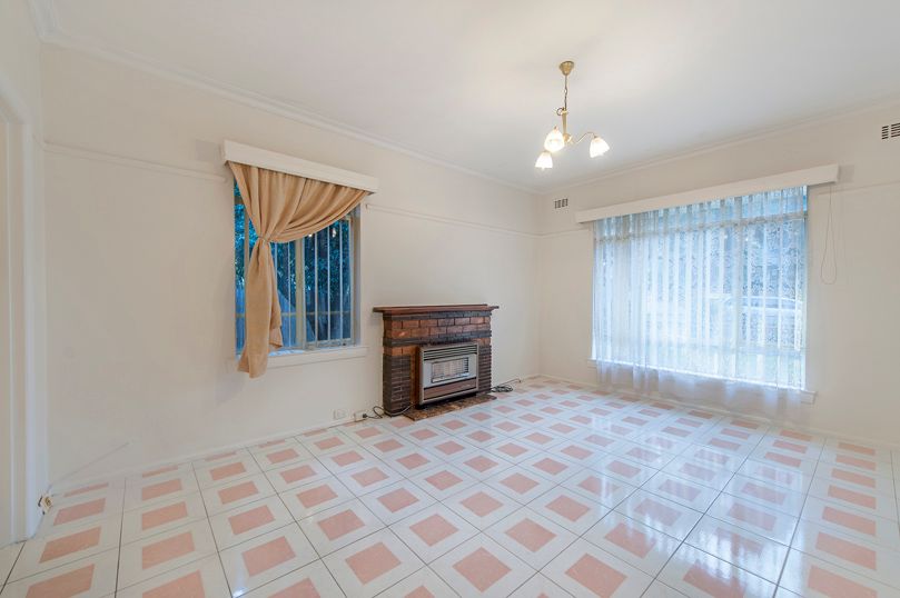 104 Royal Parade, Reservoir, VIC 3073