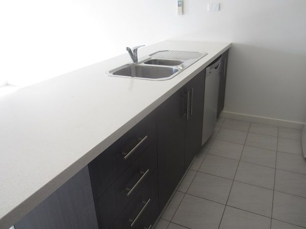 2/11 Follett Road, Cheltenham, VIC 3192