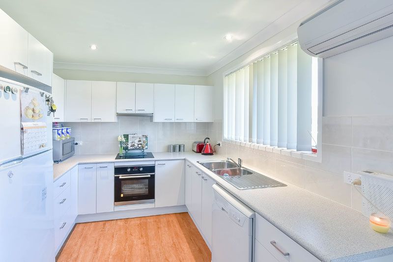16 Day Place, Minto, NSW 2566