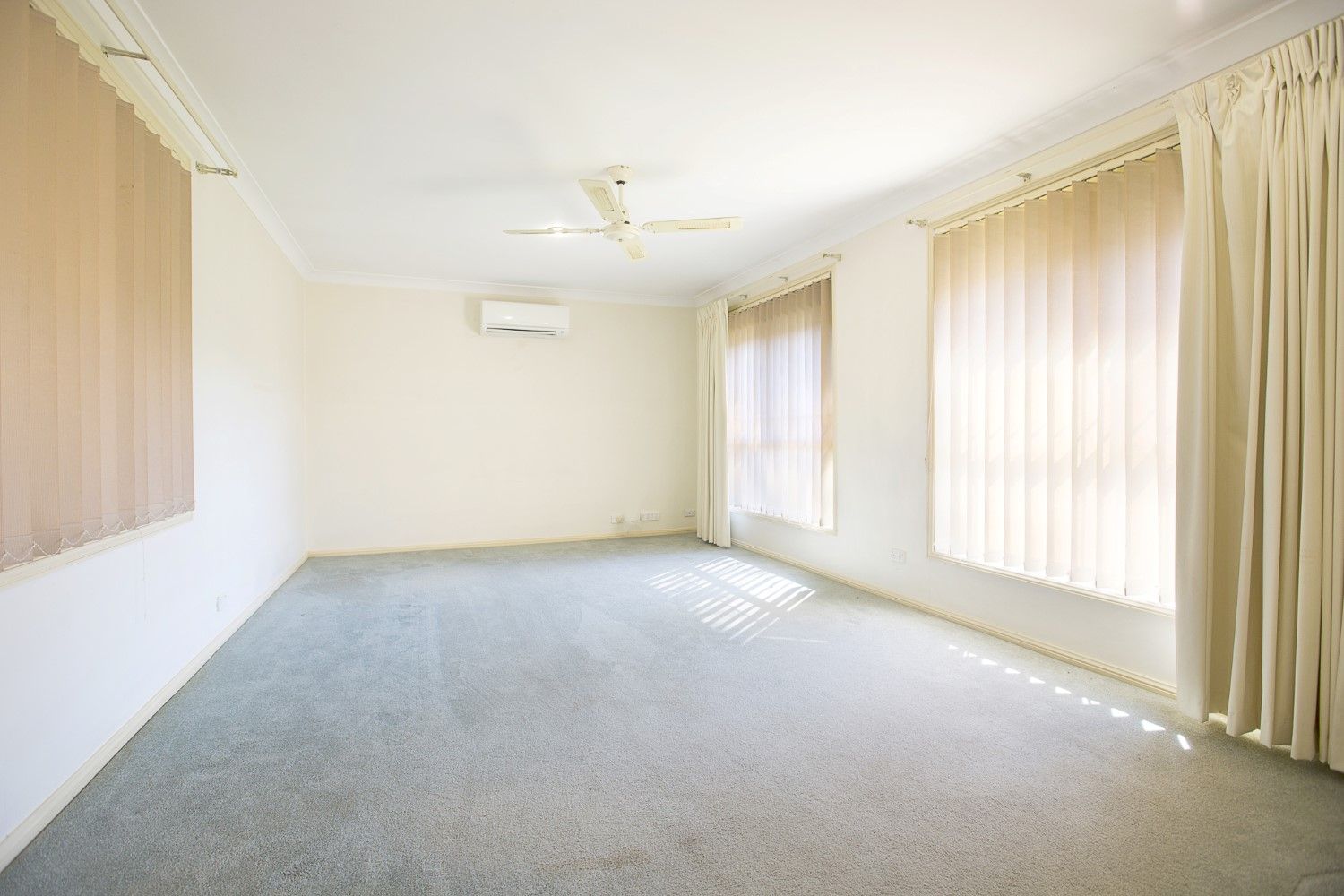 1A Berril Place, Glenmore Park, NSW 2745