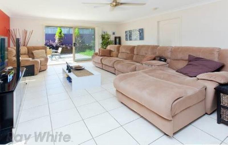 16 Canterbury Bells Circuit, Springfield Lakes, QLD 4300