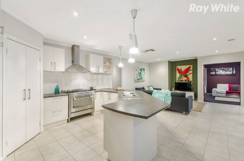 8 Ellendale Street, Rowville, VIC 3178