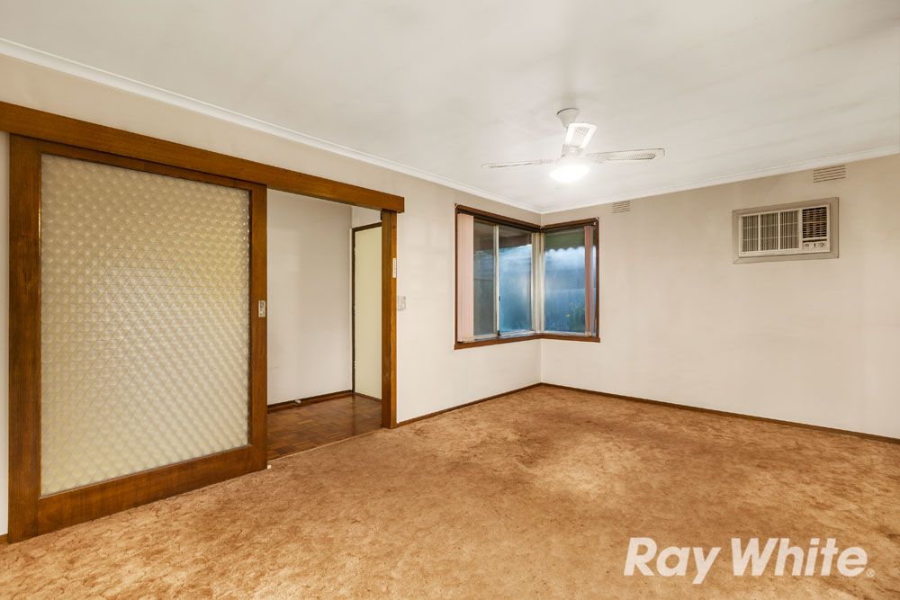 17 Canberra Grove, Lalor, VIC 3075