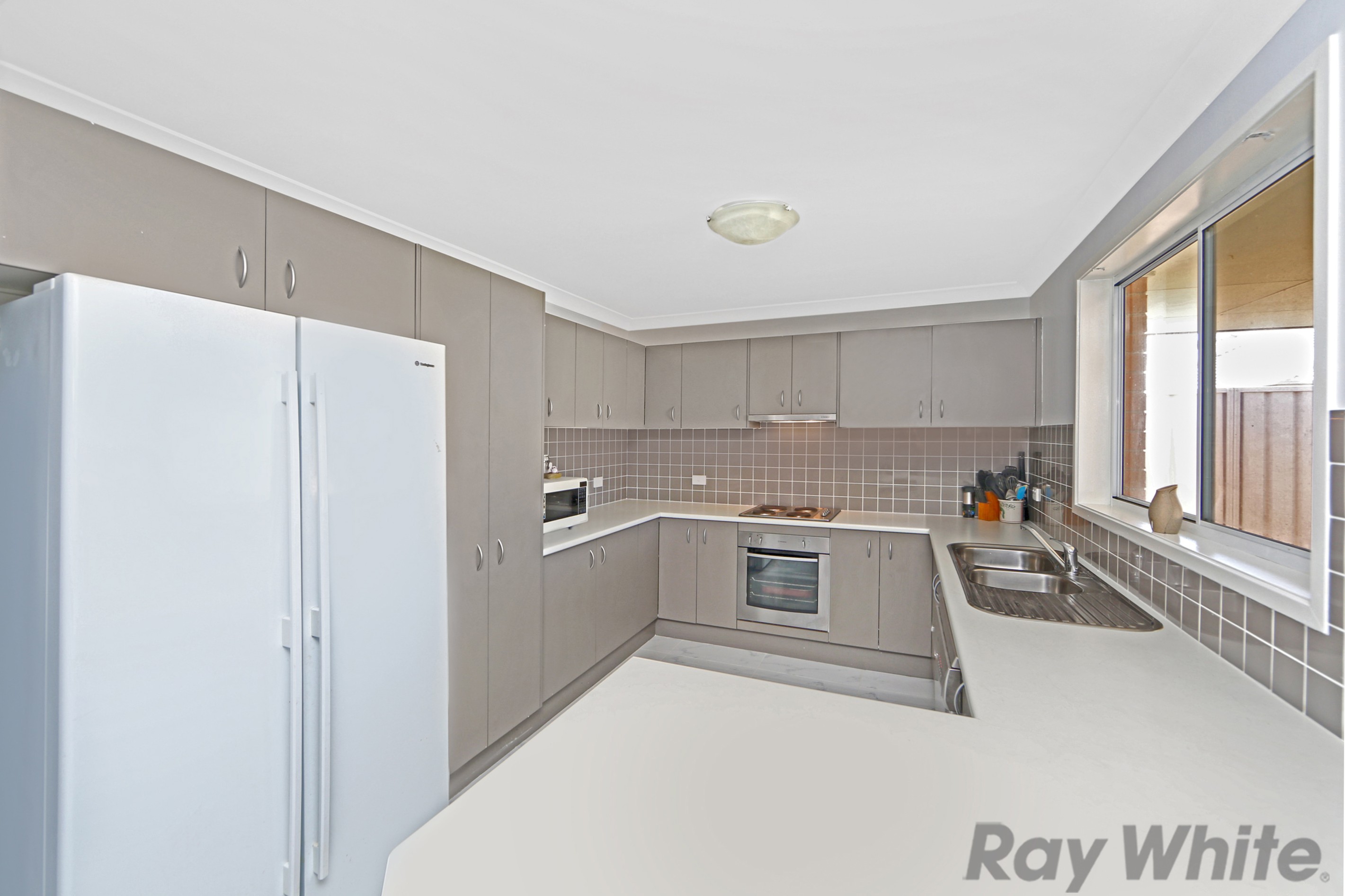 14 Regatta Way, SUMMERLAND POINT, NSW 2259