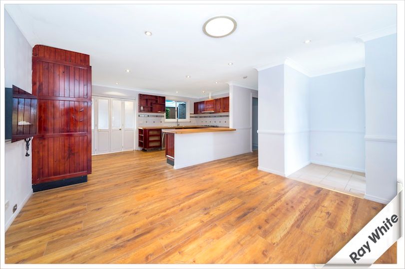 36 Hellmund Street, Queanbeyan West, NSW 2620