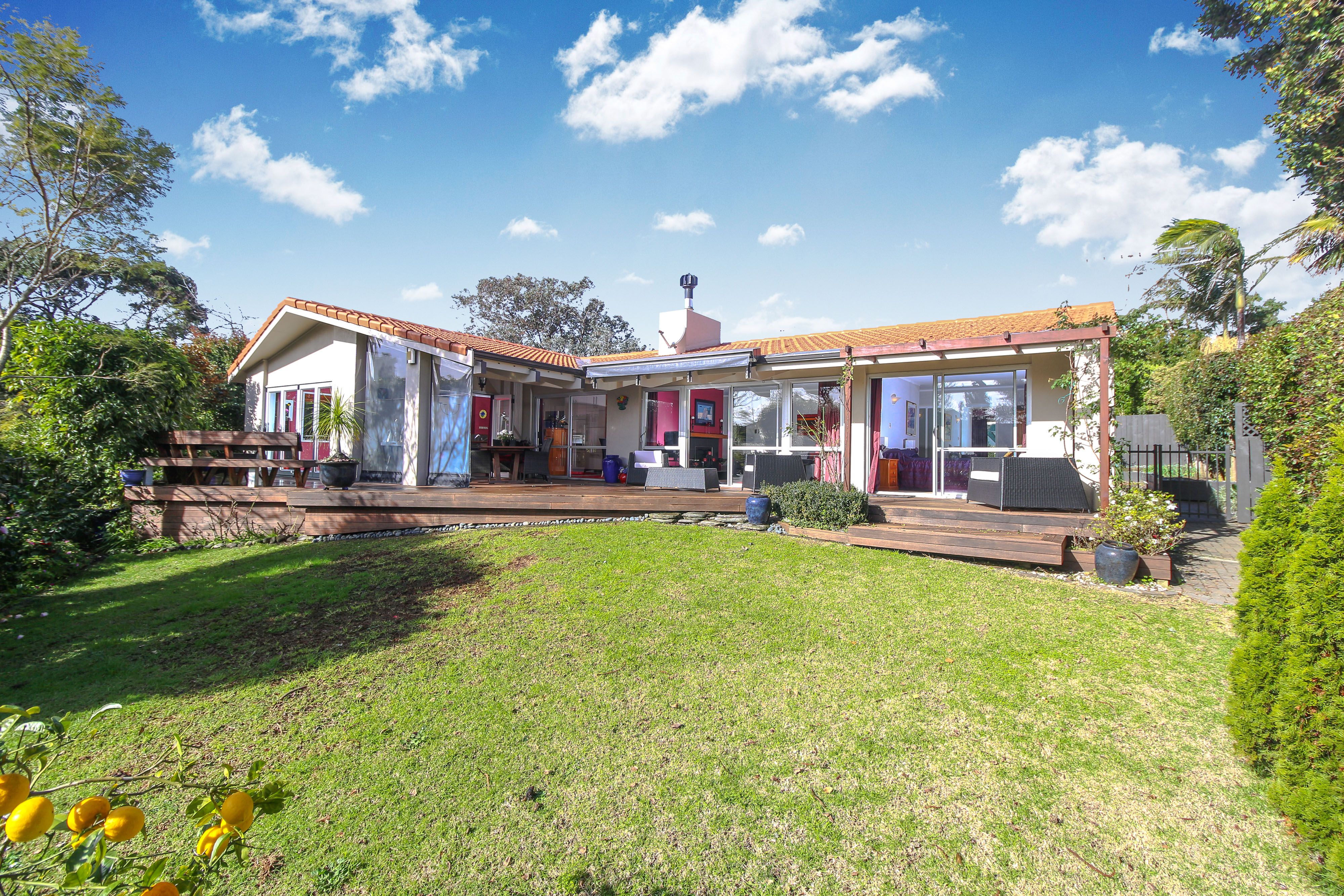 10 Camwell Close, Bucklands Beach, Manukau City