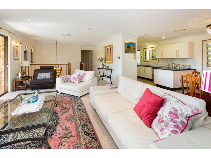 2 Archiva Street, Mount Gravatt East, QLD 4122