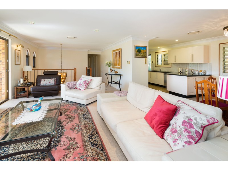2 Archiva Street, Mount Gravatt East, QLD 4122