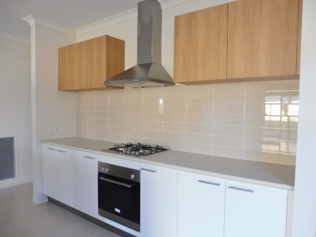21 Anfield Road, Clyde North, VIC 3978