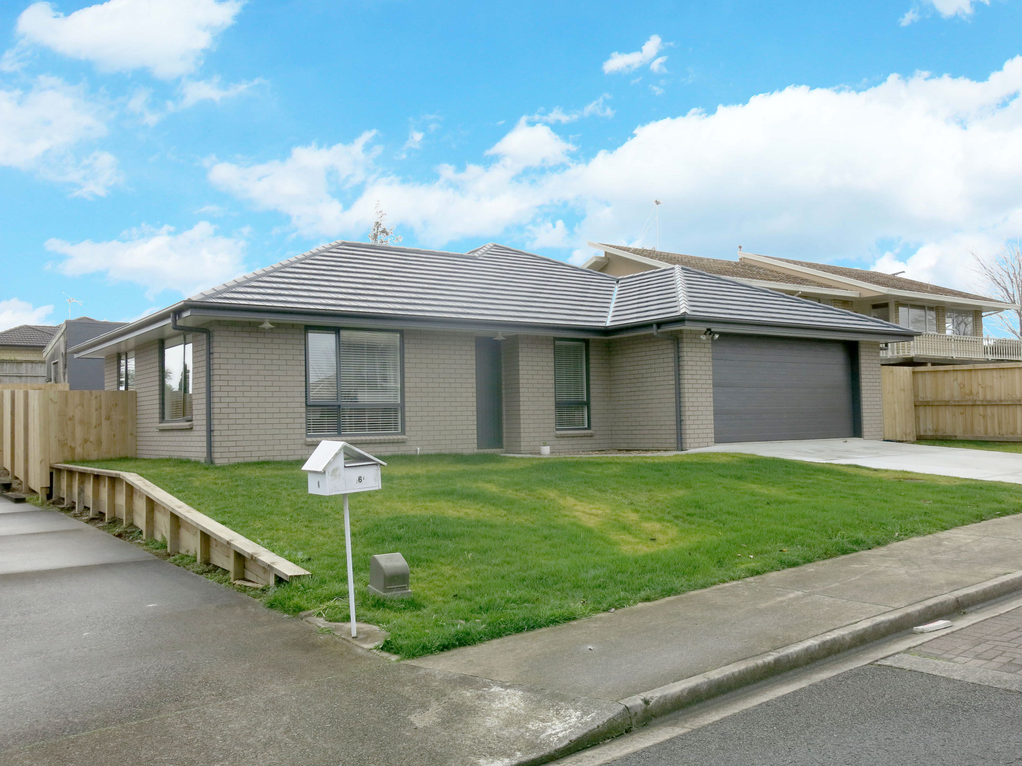 4 Greenfield Drive, Western Heights, Hamilton City