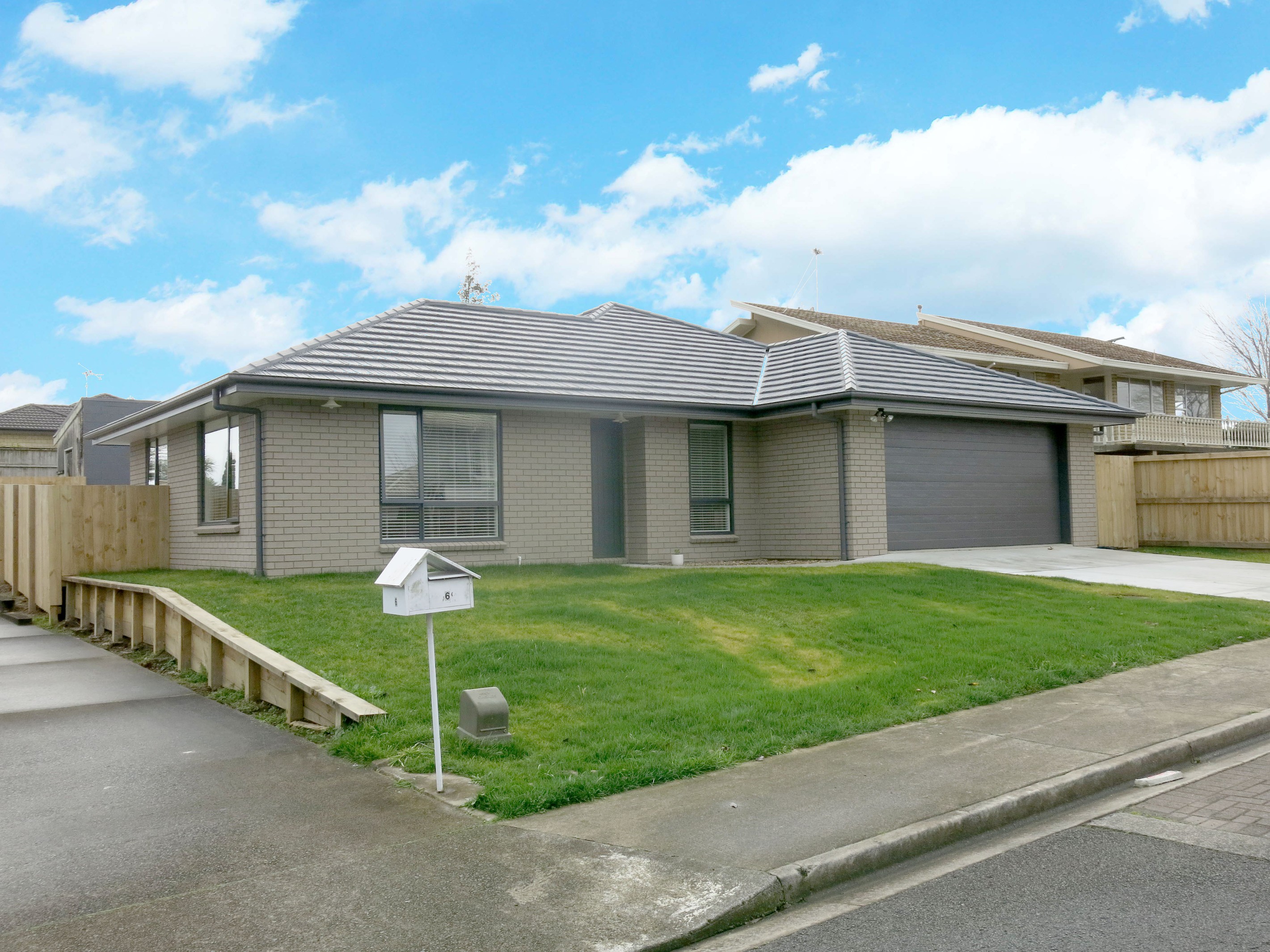 4 Greenfield Drive, Western Heights, Hamilton City