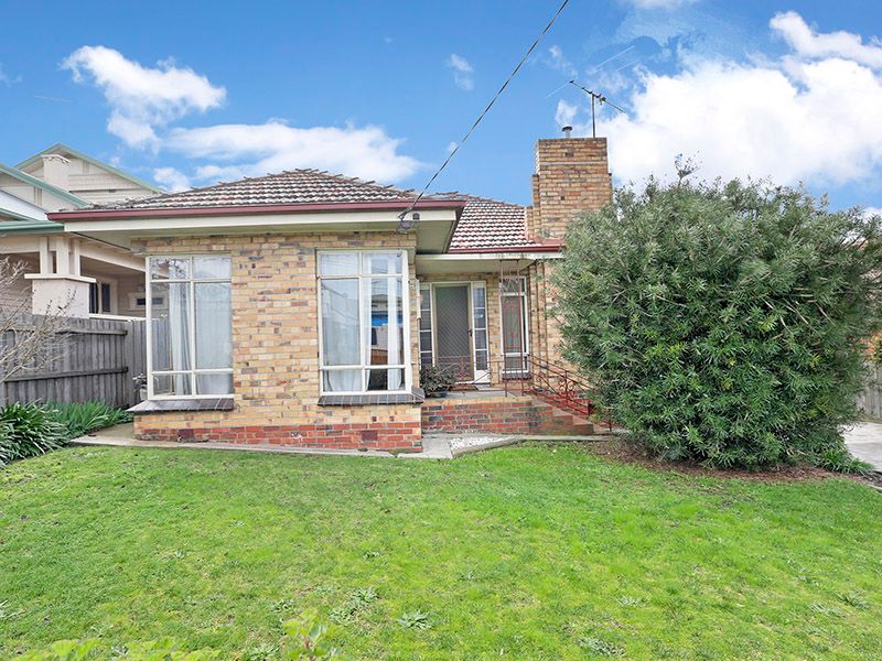 30 Roslyn Road, Belmont, VIC 3216