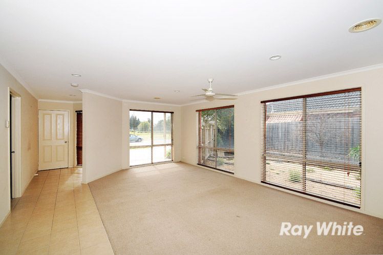 53 Brumbys Road, Carrum Downs, VIC 3201