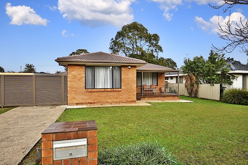 5 Bunderra Drive, Nowra, NSW 2541