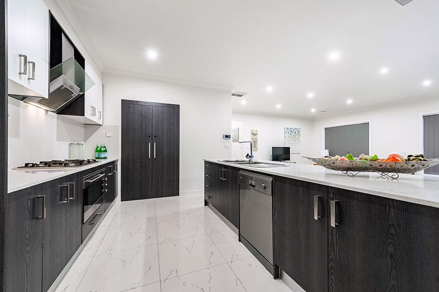 118 Huntington Drive, Craigieburn, VIC 3064