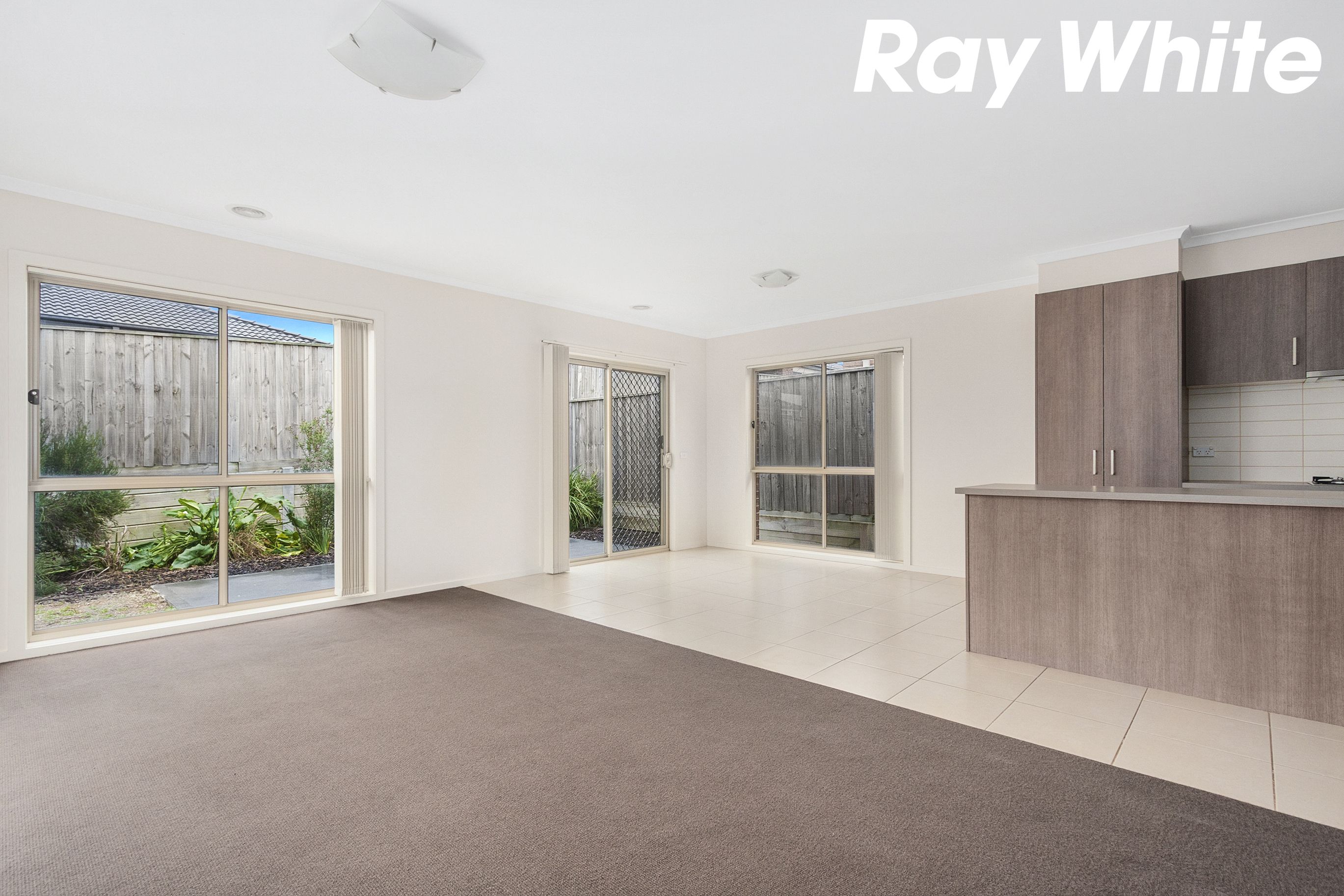 23 Kimberley Grove, Pakenham, VIC 3810