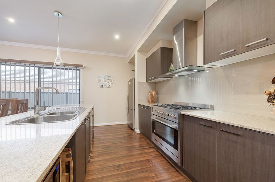36 Baronial Way, Craigieburn, VIC 3064