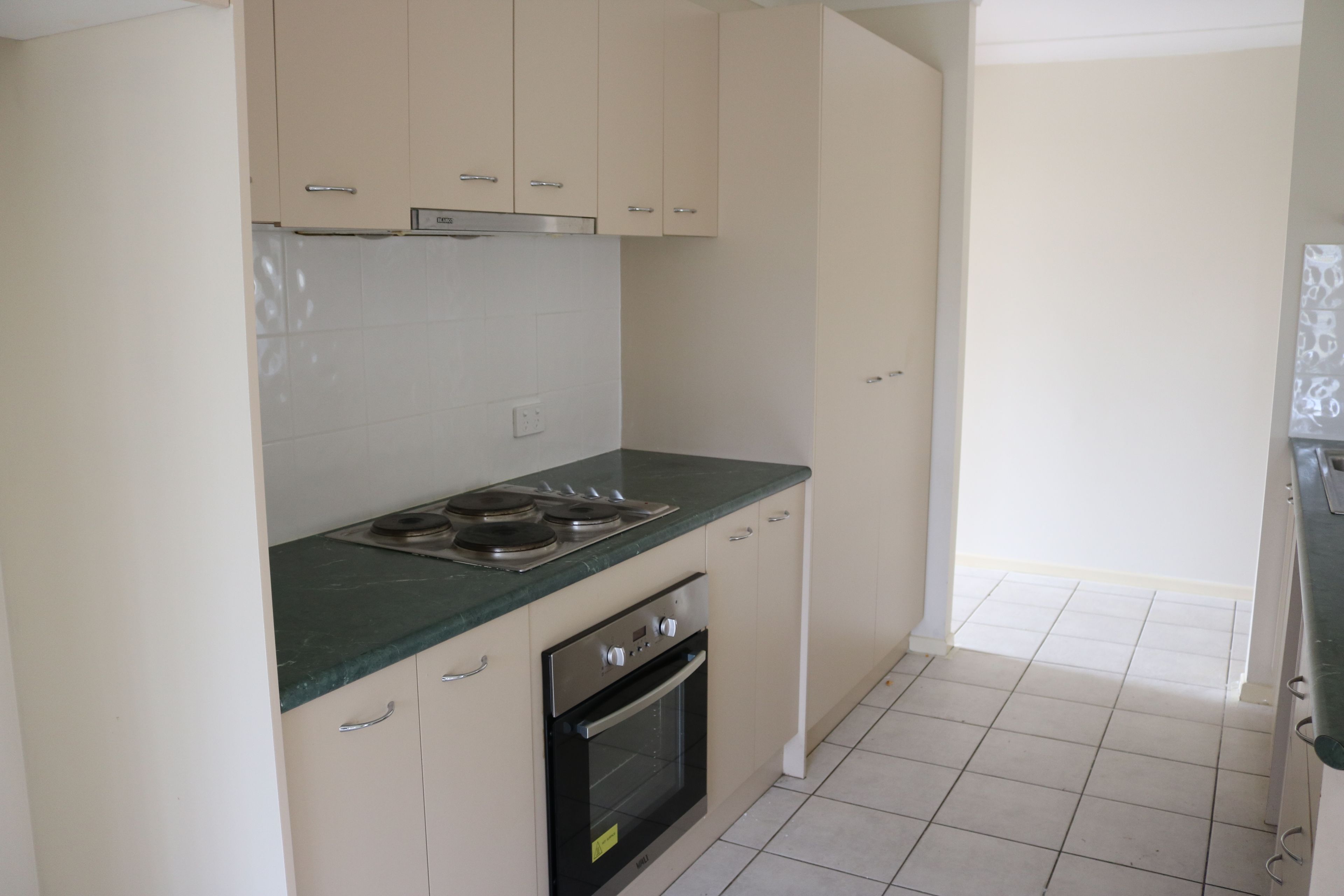 19 Dewhurst Crescent, Raceview, QLD 4305