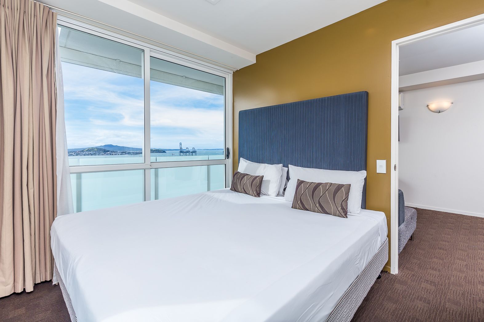 1611/10 Waterloo Quadrant, Auckland Central, Auckland City