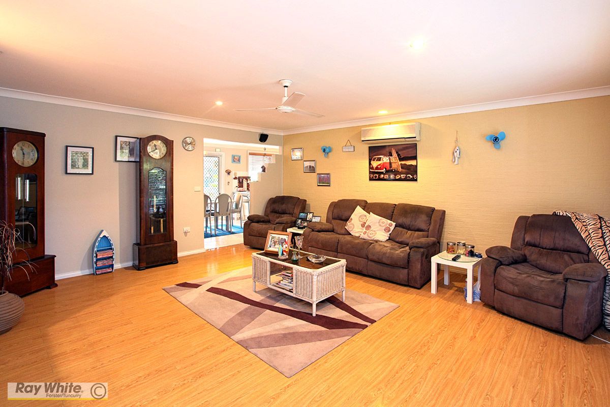 25 King George Parade, Forster, NSW 2428