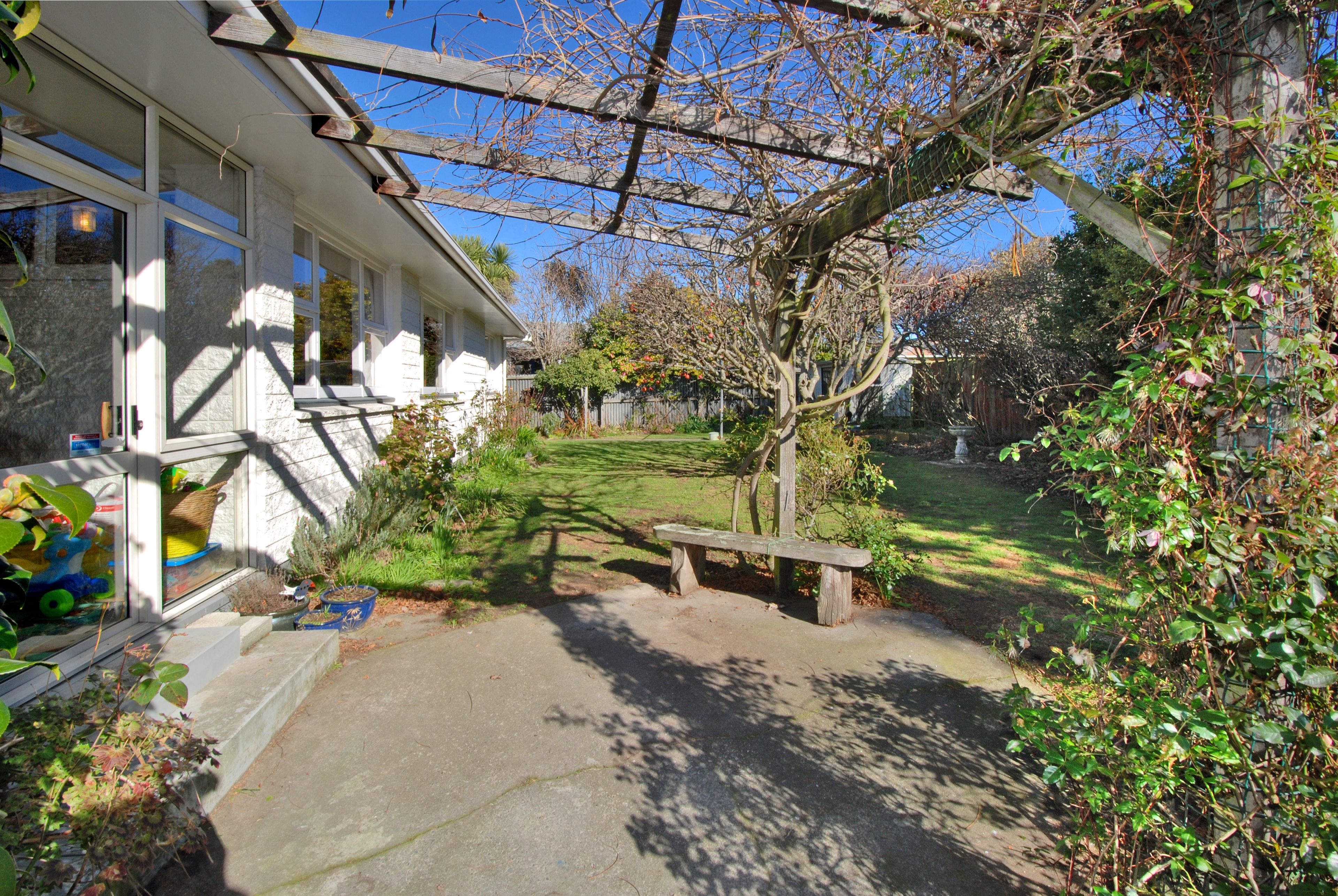 8 Camberwell Place, Avonhead, Christchurch City