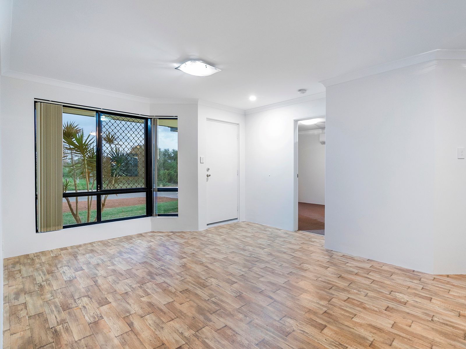 15 Ego Creek Loop, Waggrakine, WA 6530
