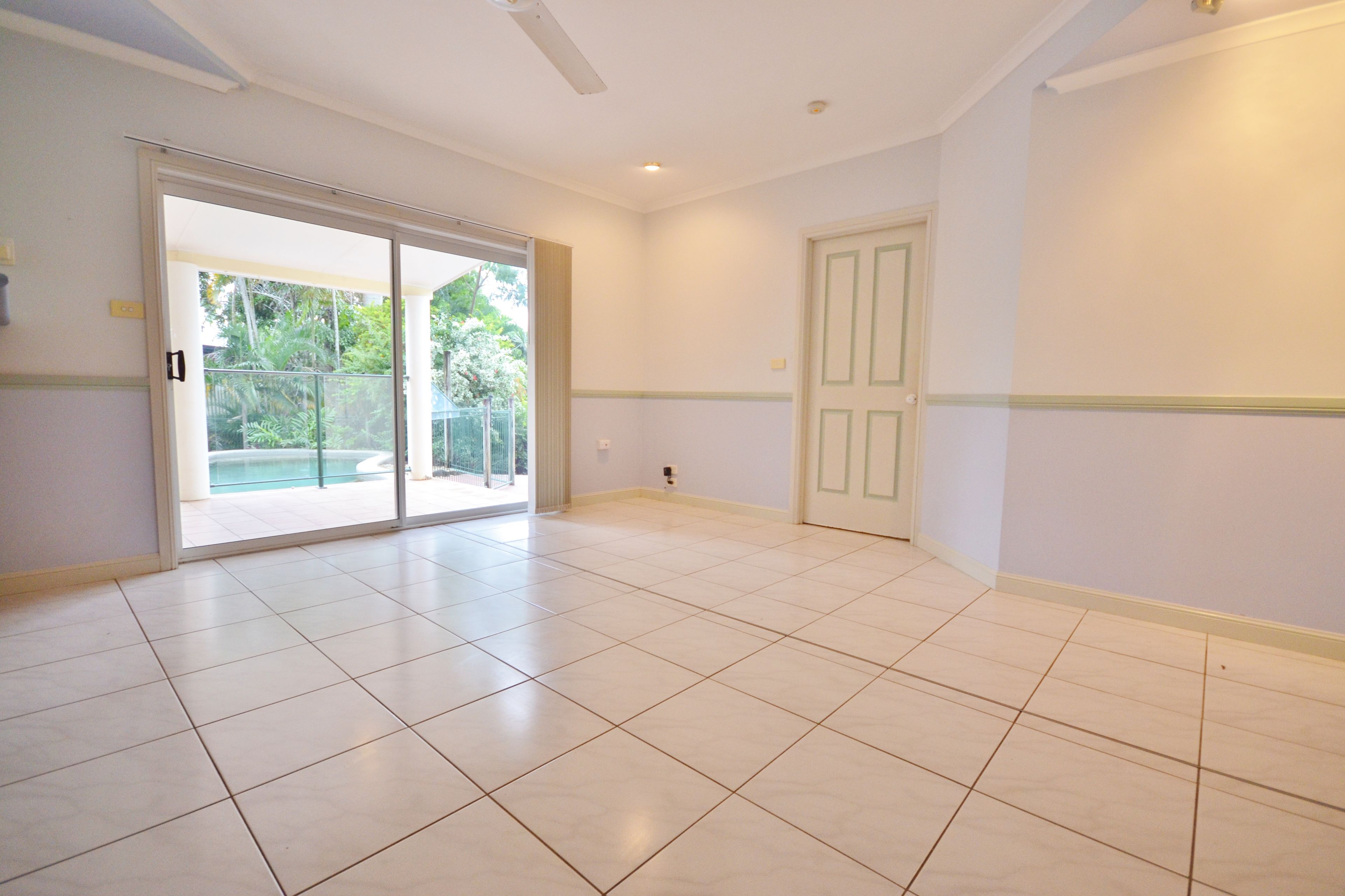 10 Moresby Street, Trinity Beach, QLD 4879