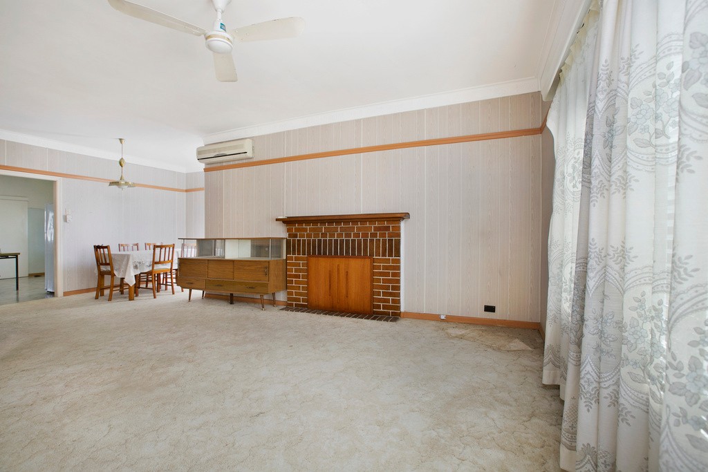 24 Dinmore Street, Moorooka, QLD 4105