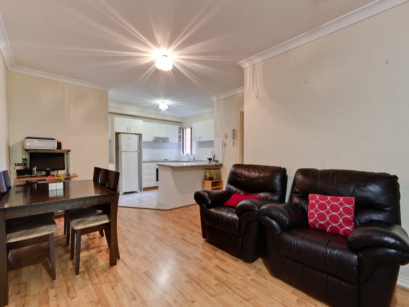 4/37-39 Burdett Street, Hornsby, NSW 2077