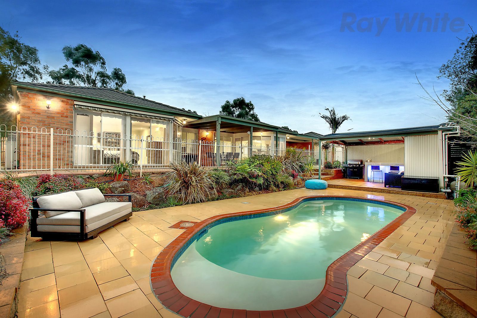 10 Cockatoo Drive, Whittlesea, VIC 3757