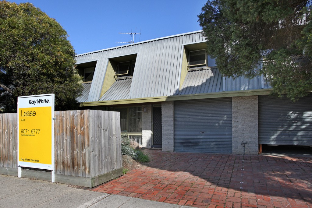 2/68 Truganini Road, Carnegie, VIC 3163