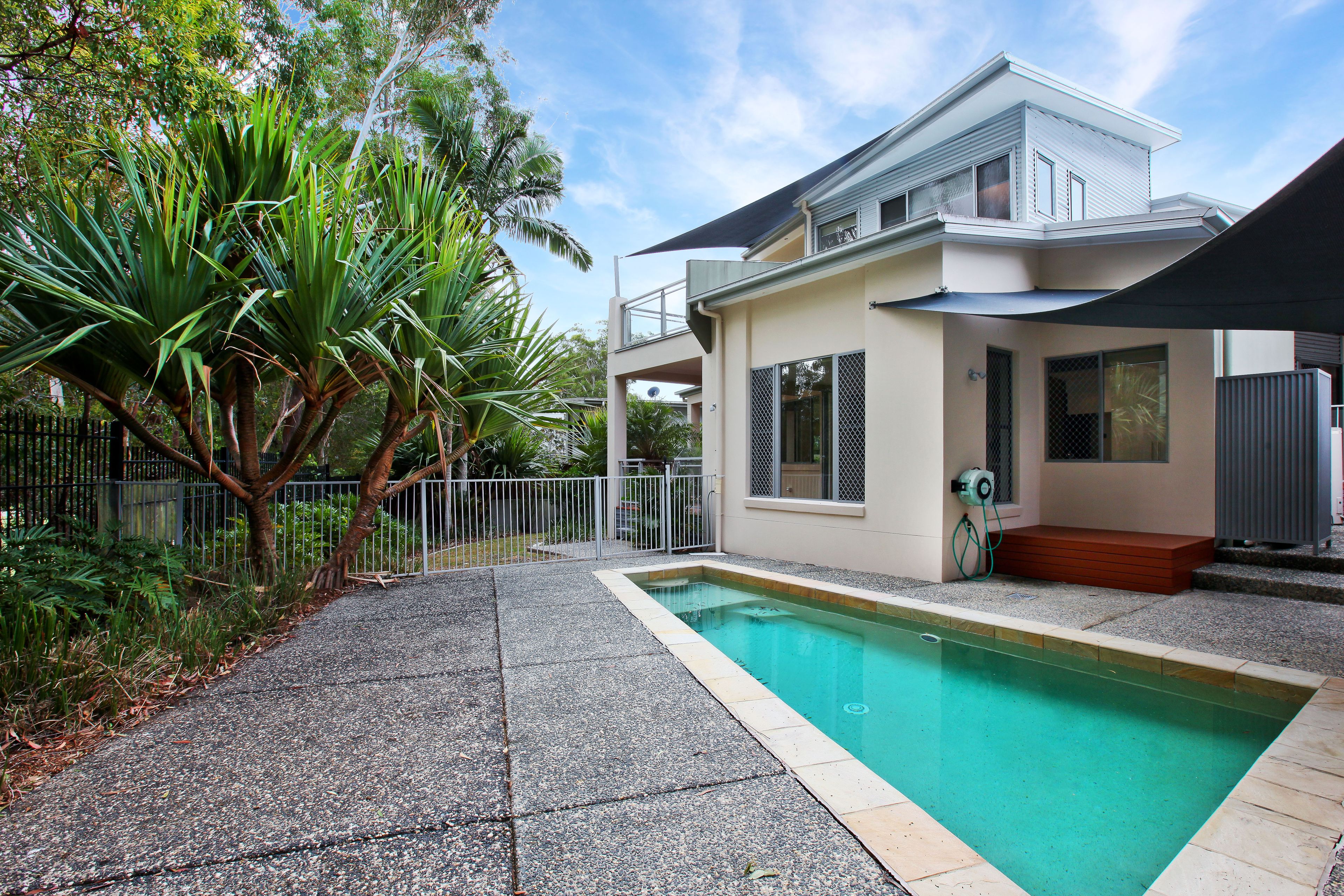 17 Auriga Court, Robina, QLD 4226