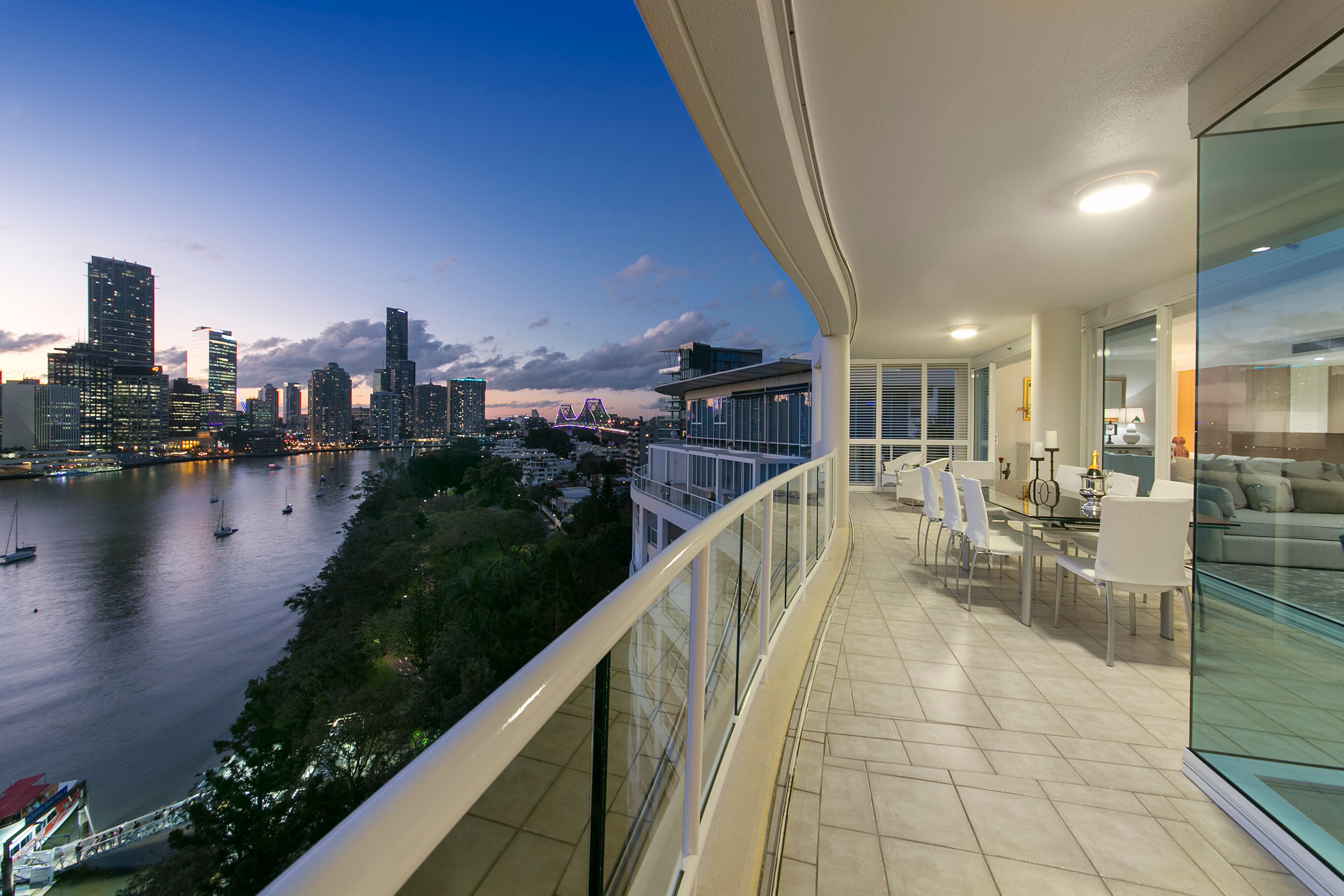 21 Pixley Street, Kangaroo Point QLD 4169