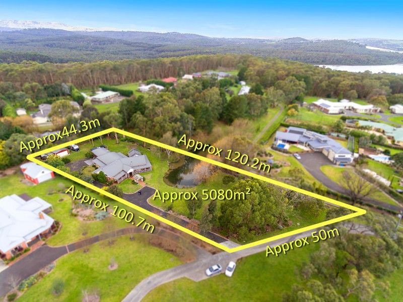 4 Tamboore Way, Lysterfield South, VIC 3156