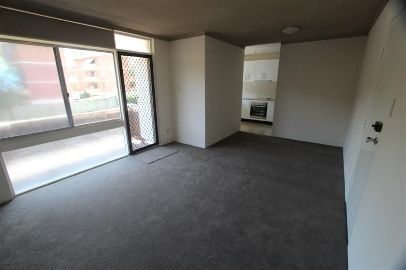 8/39 Meadow Crescent, Meadowbank, NSW 2114