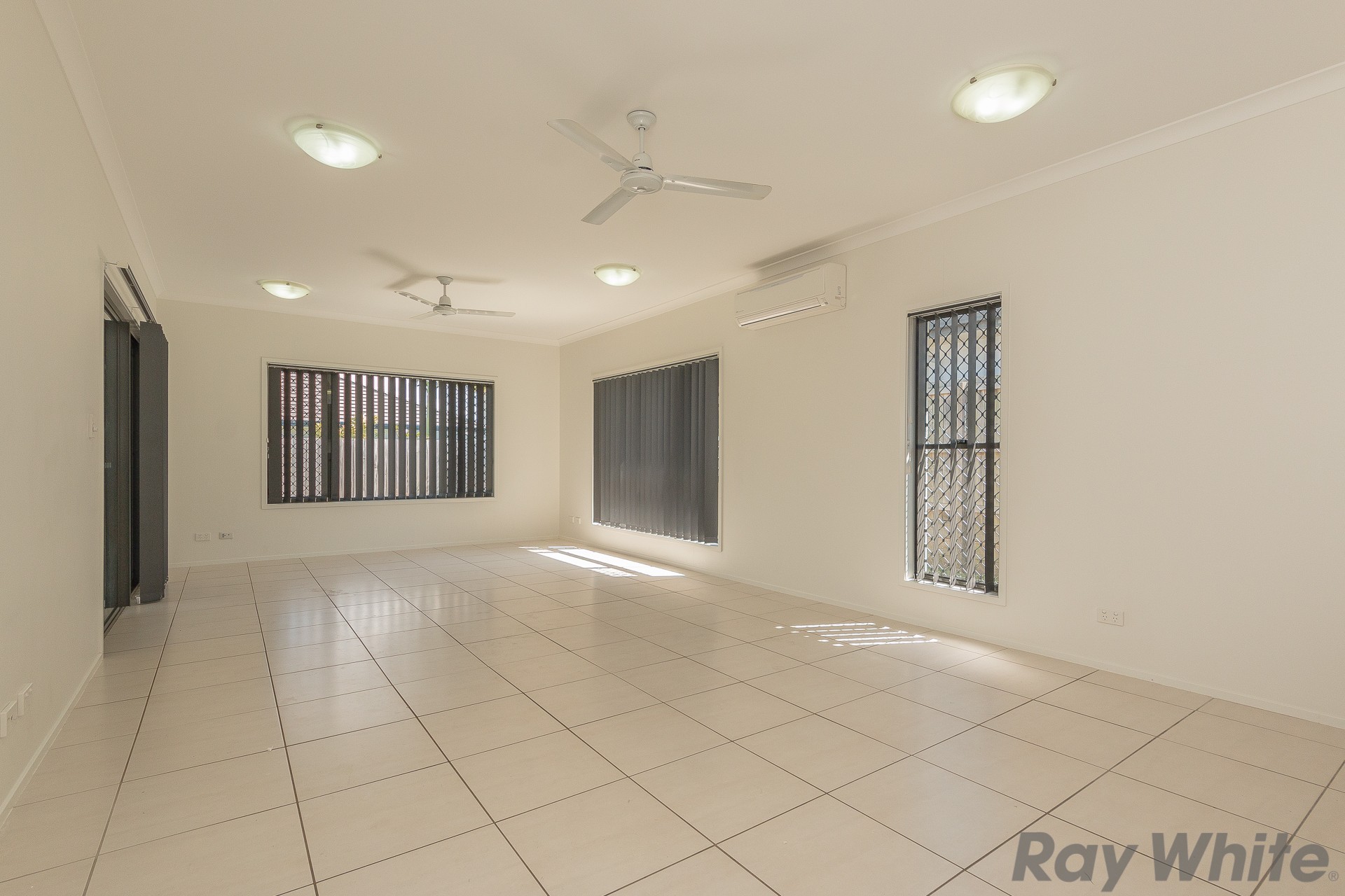 54 Langer Circuit, North Lakes, QLD 4509