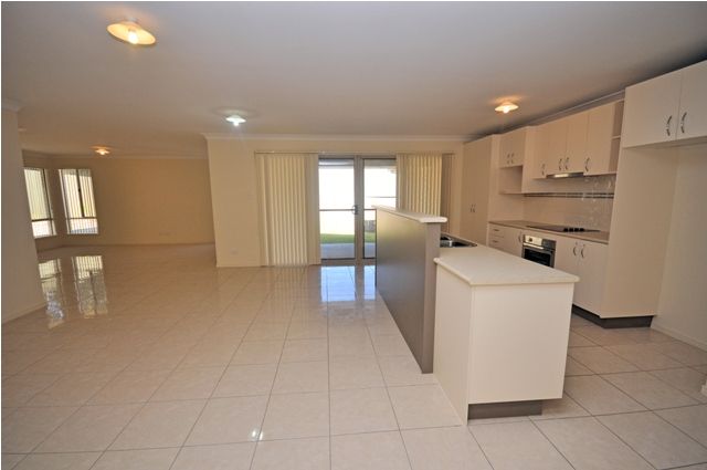 34 Baphal Crescent, Narangba, QLD 4504