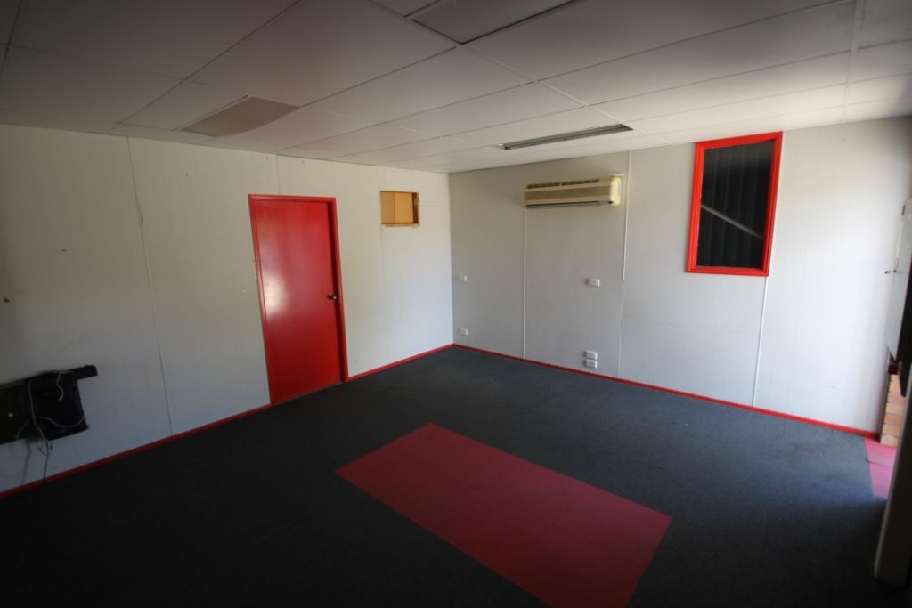 Unit 2, 76 Andrew Street, Wynnum, QLD 4178