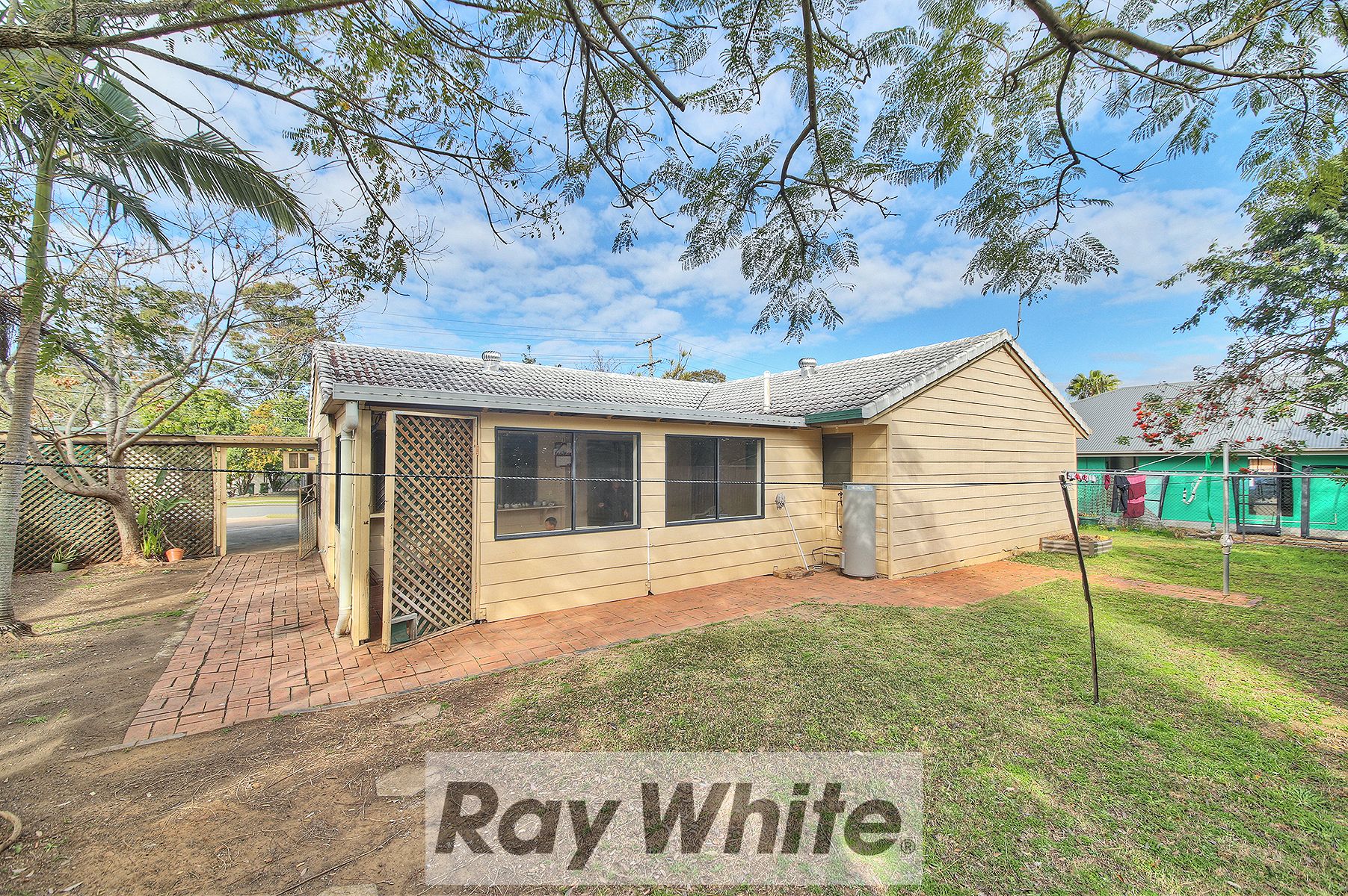 8 Eridani Avenue, Kingston, QLD 4114
