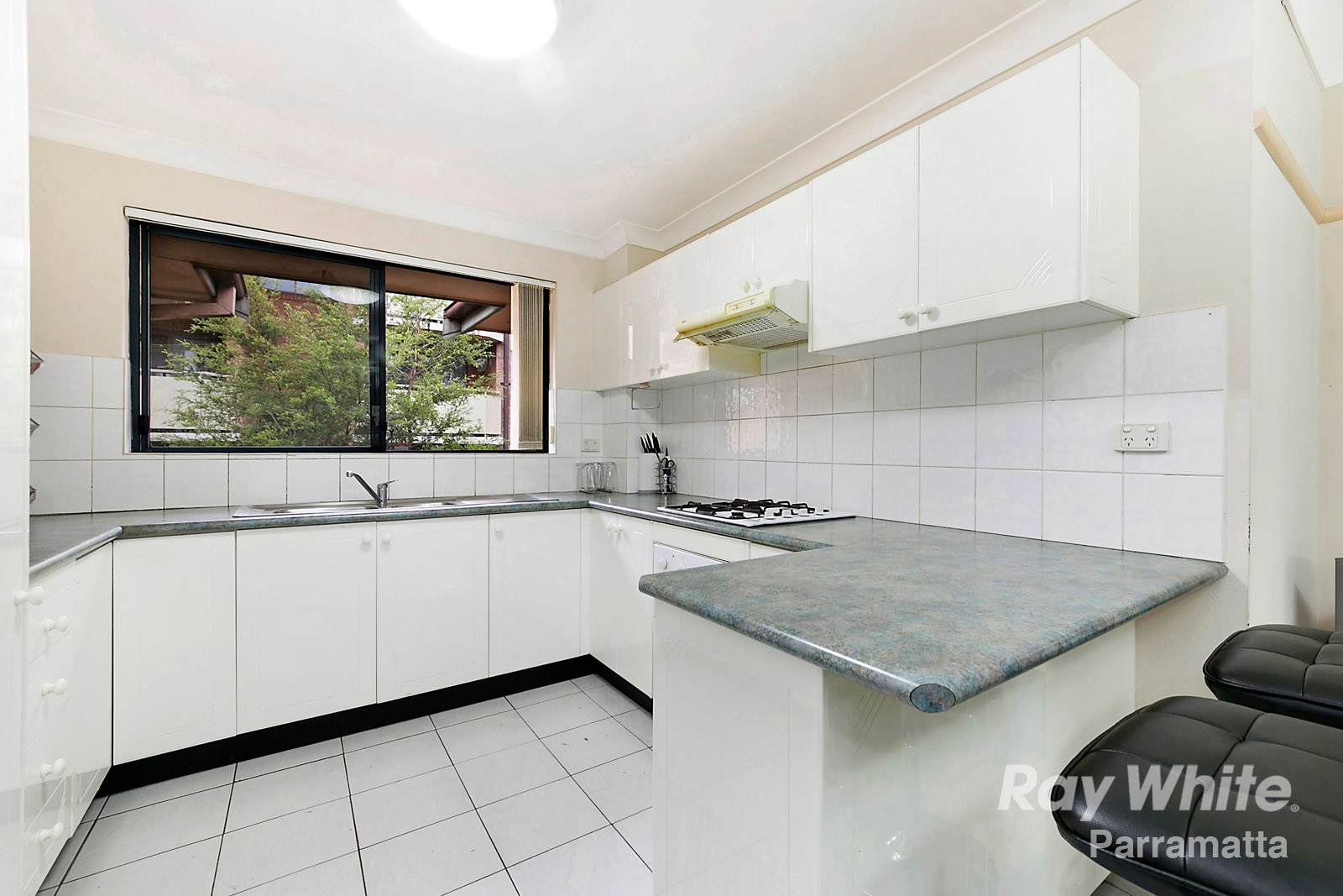 11/245 Targo Road, Toongabbie, NSW 2146