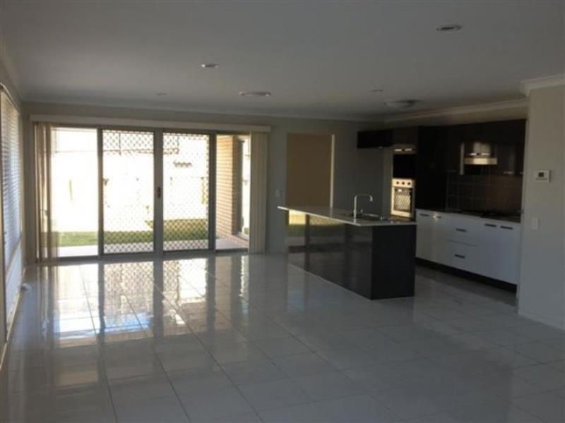 2 Corella Crescent, Warner, QLD 4500