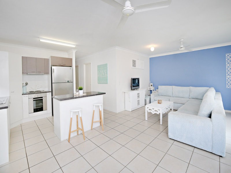 17 Huntley Place, Caloundra West, QLD 4551